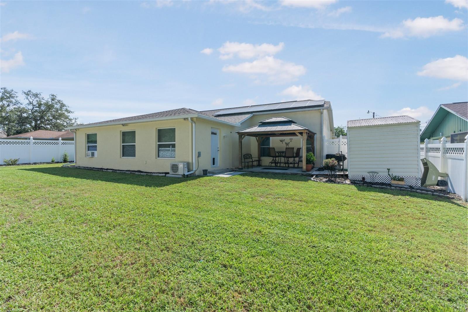 SPRING HILL - Residential