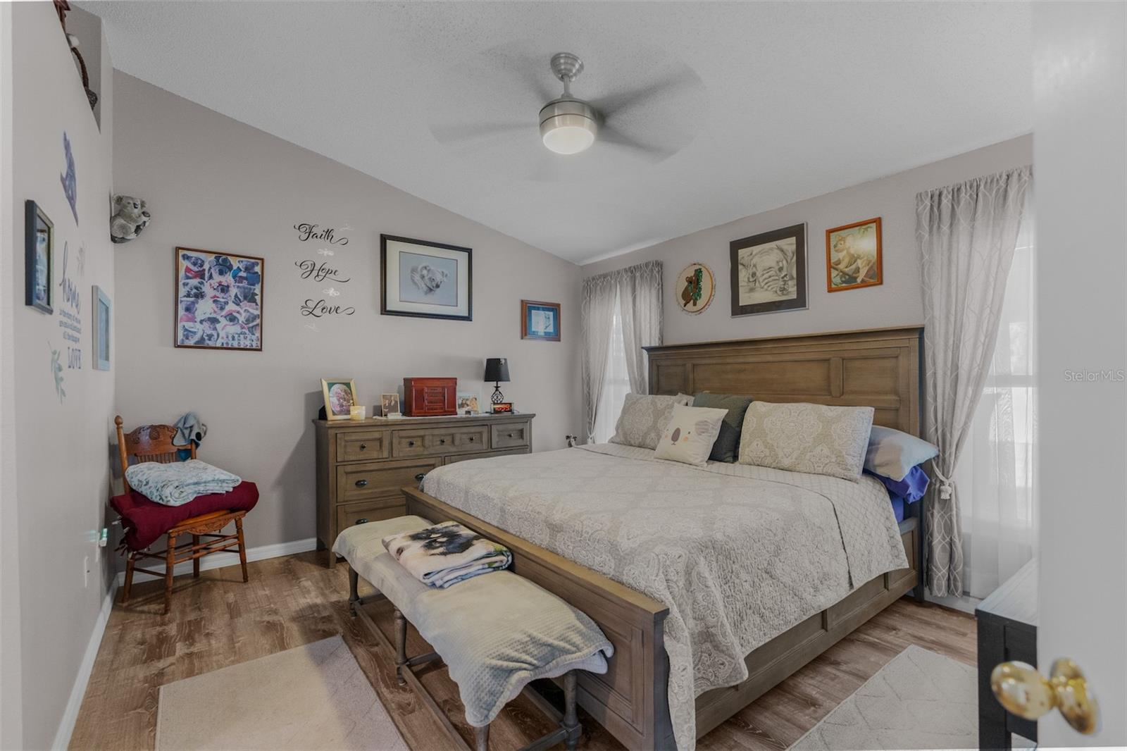 SPRING HILL - Residential