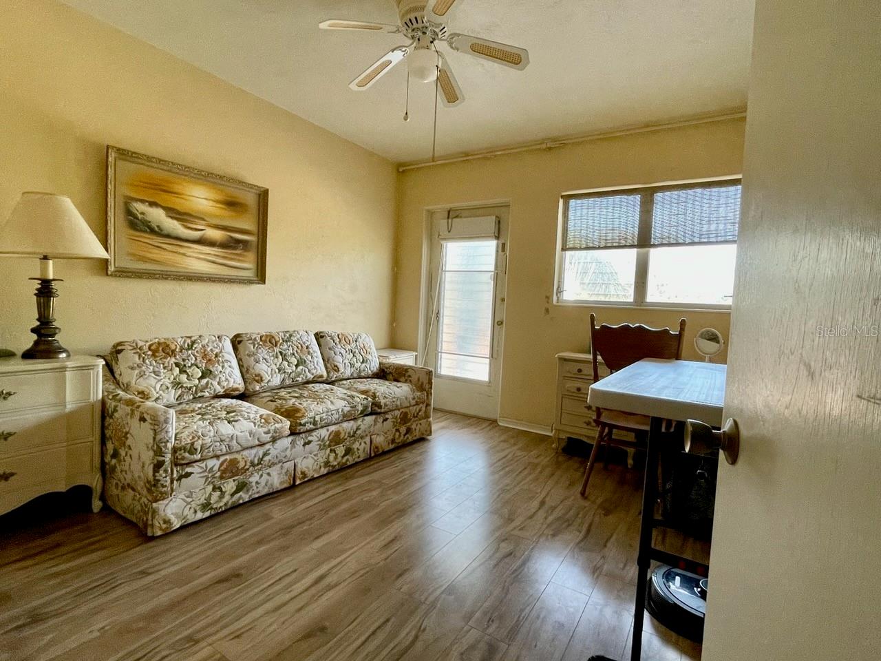 CLEARVIEW OAKS CONDO - Residential