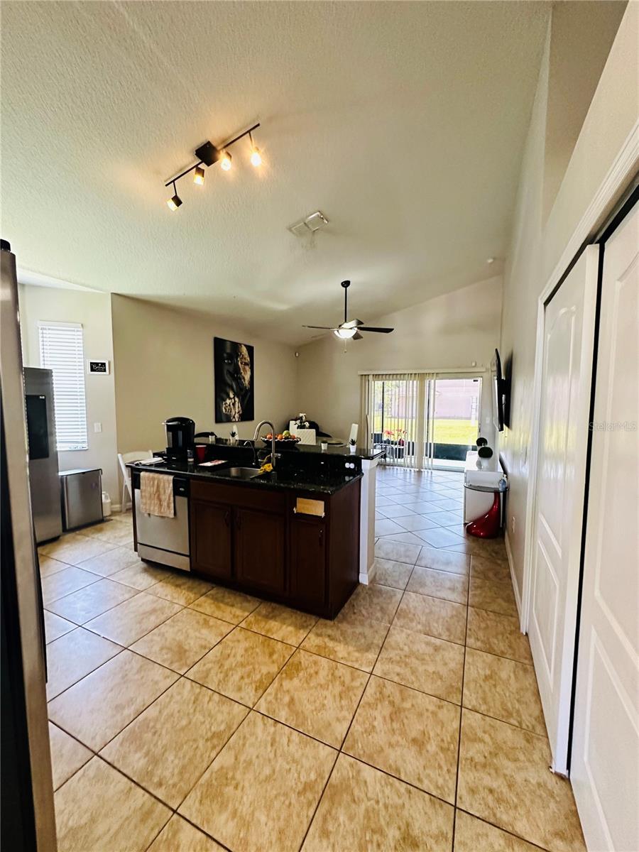 WYNDHAM LAKES ESTATES - Residential Lease