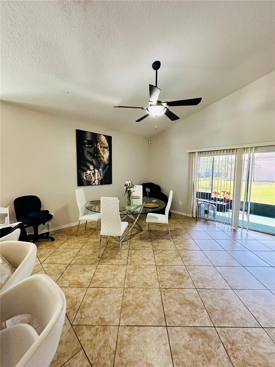 WYNDHAM LAKES ESTATES - Residential Lease