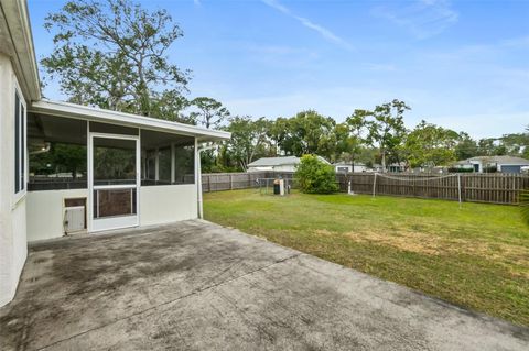 A home in DEBARY