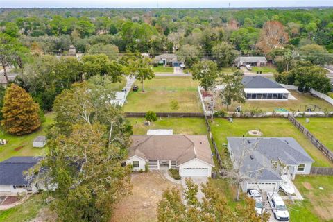 A home in DEBARY