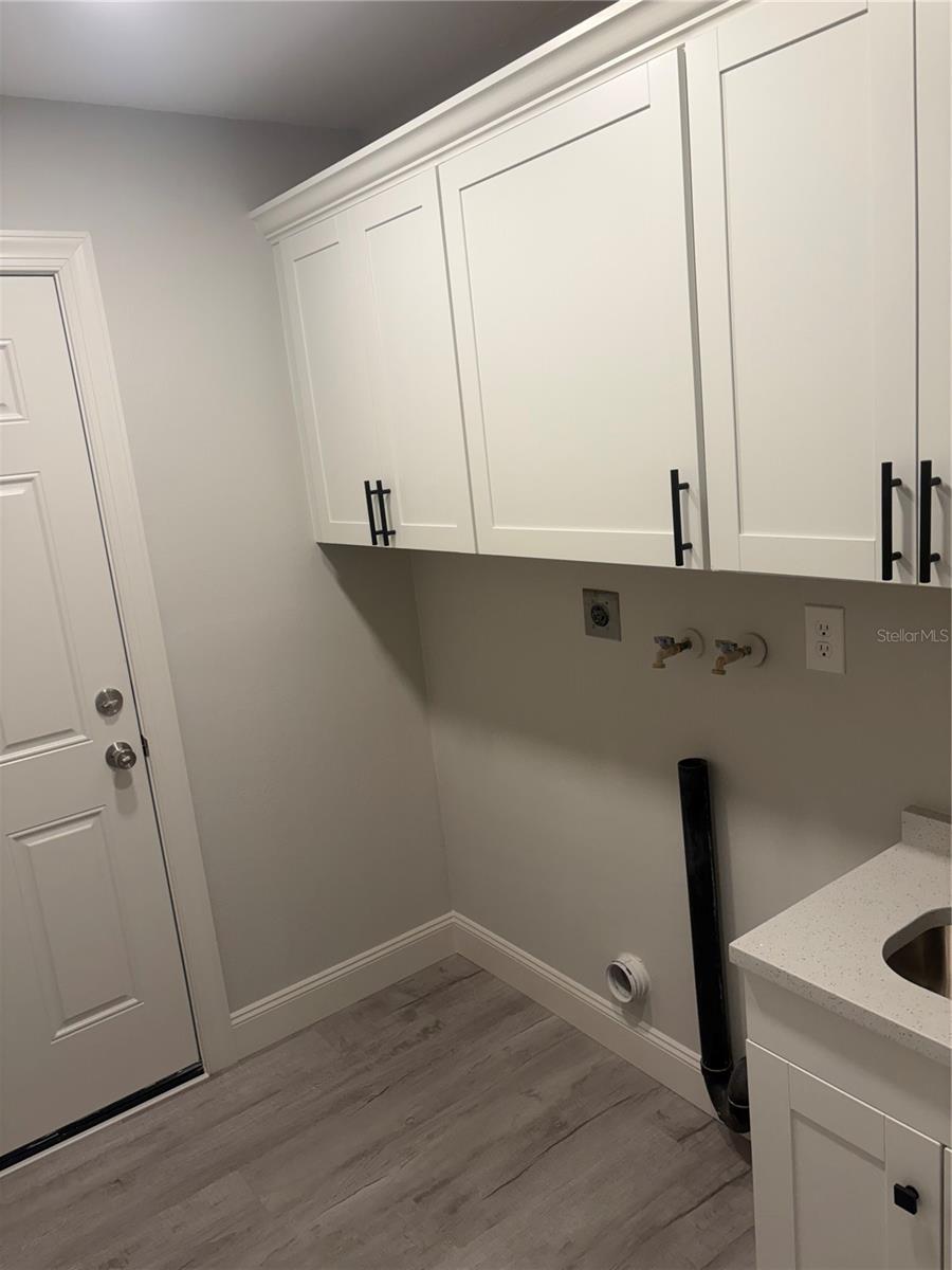 TIMBER OAKS - Residential