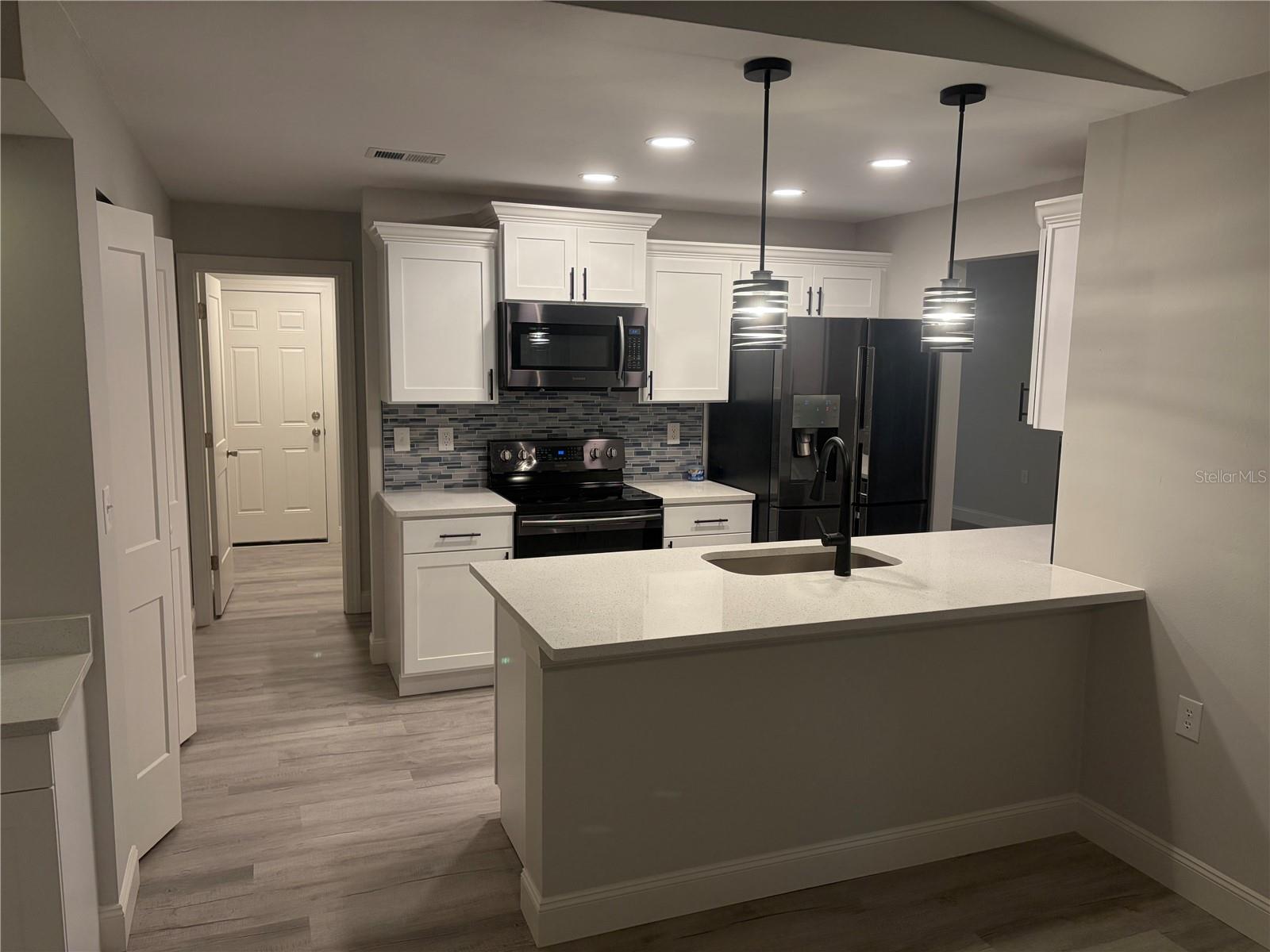 TIMBER OAKS - Residential