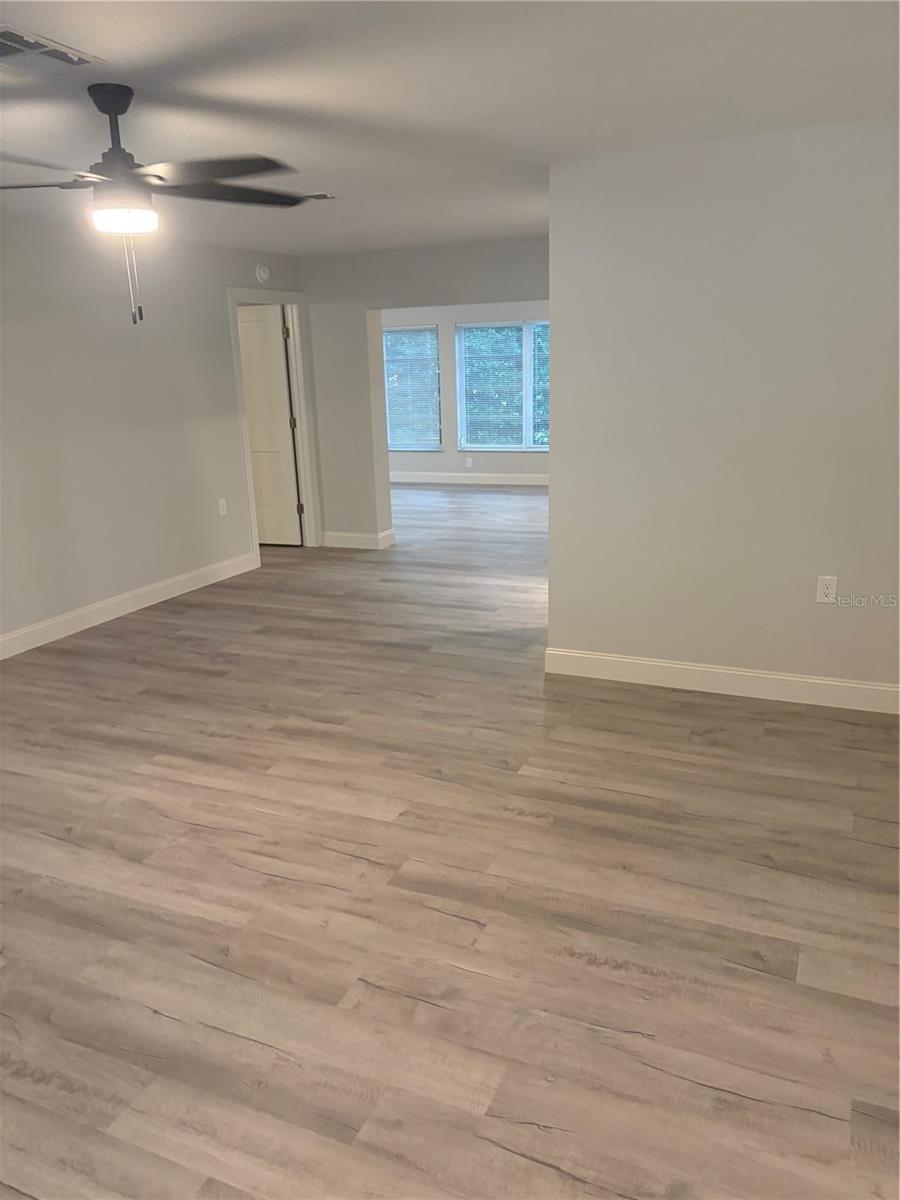 TIMBER OAKS - Residential