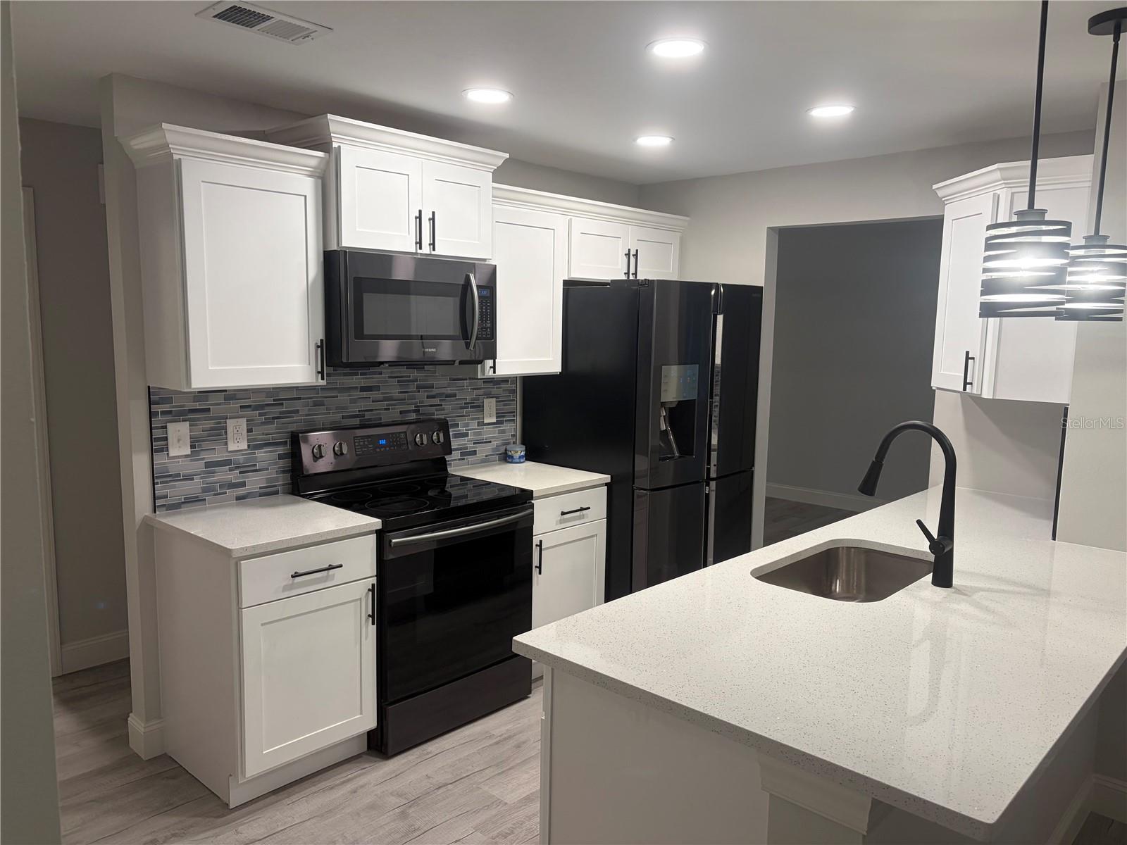 TIMBER OAKS - Residential