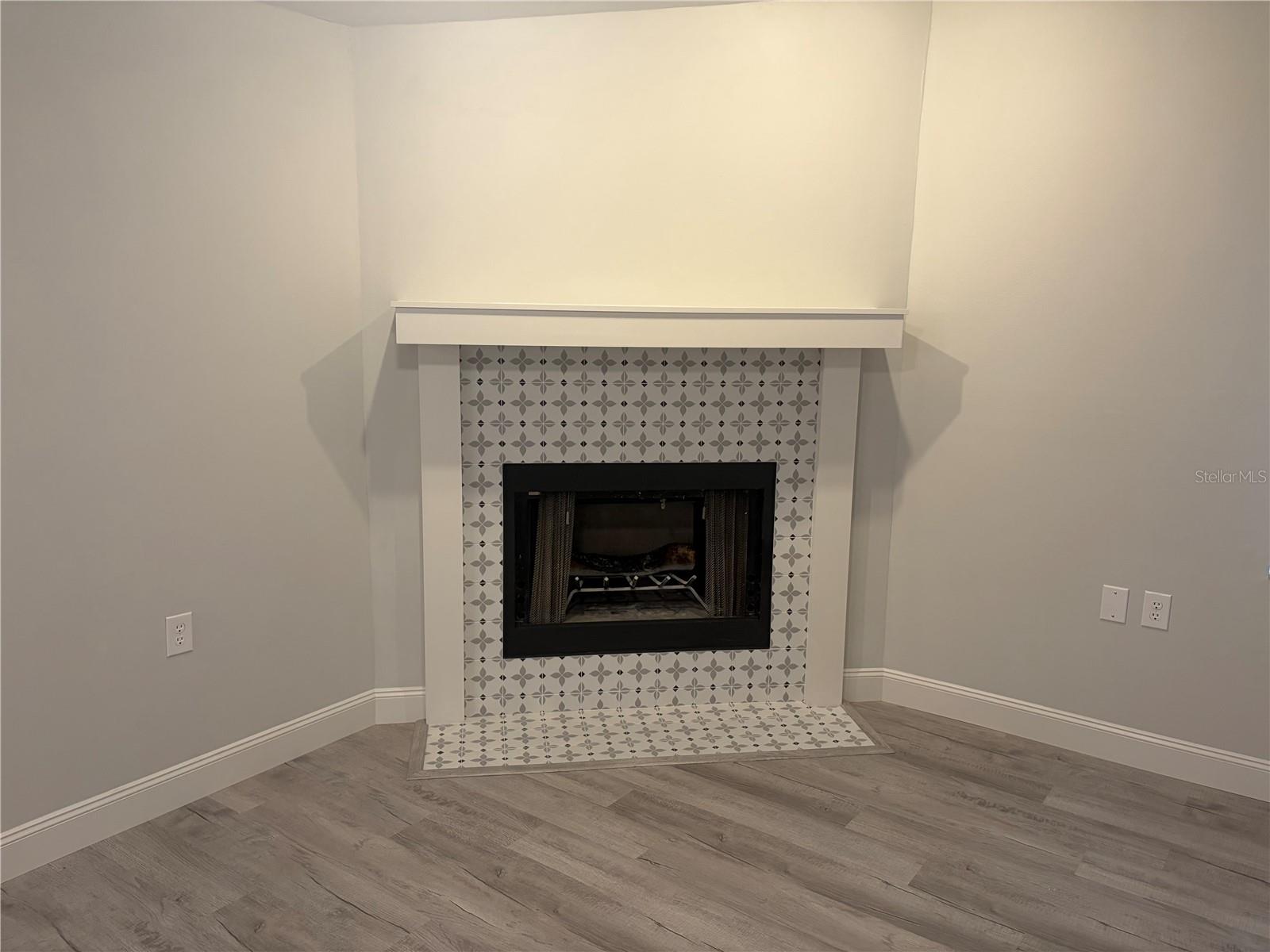 TIMBER OAKS - Residential