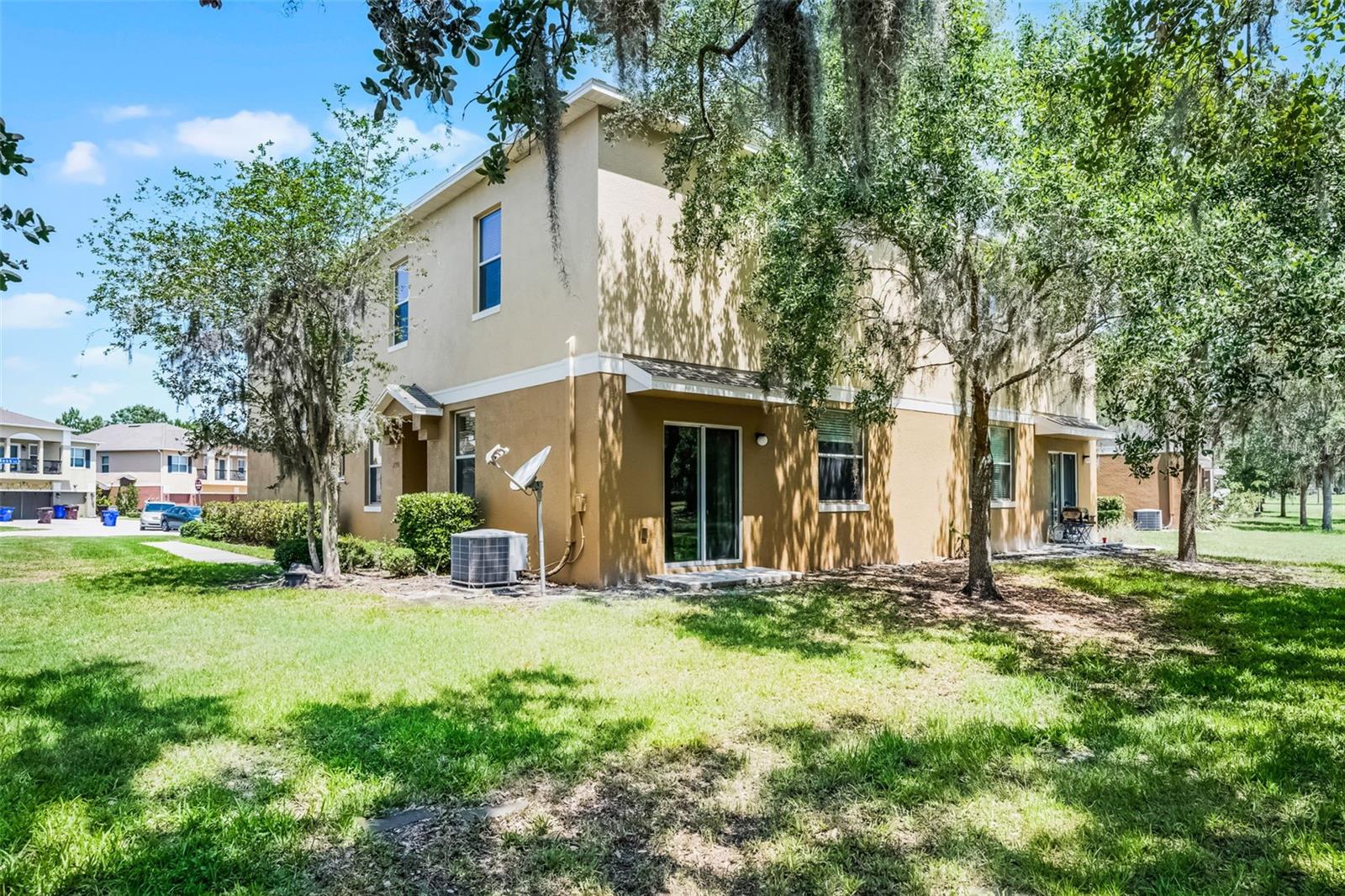 2193 BETSY ROSS LANE