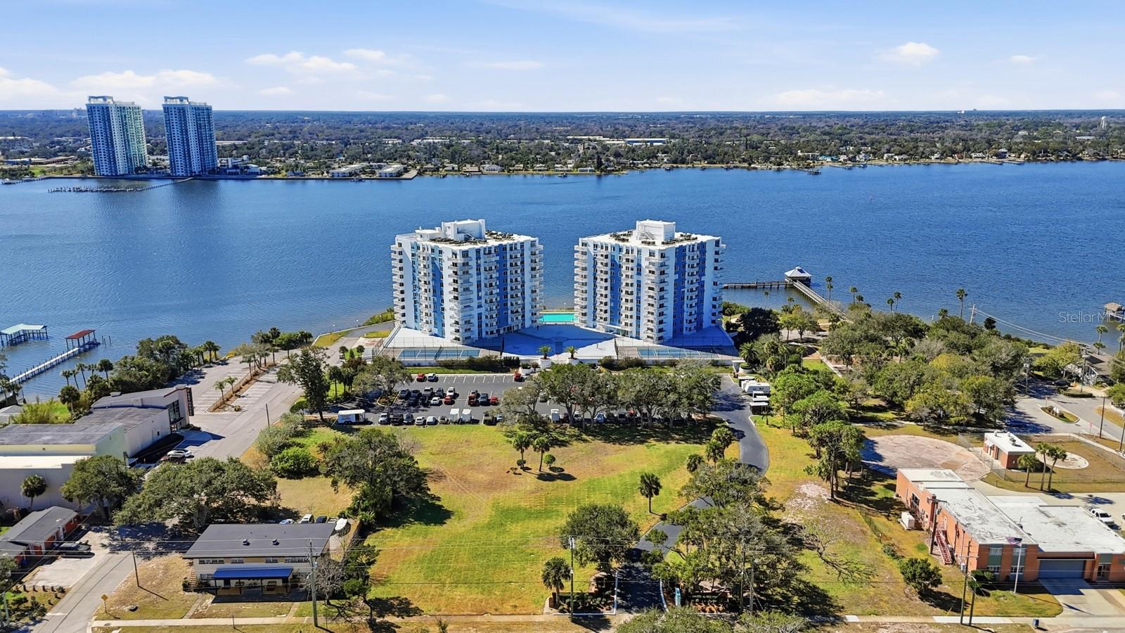 BAYSHORE BATH & TENNIS CLUB CONDO - Residential