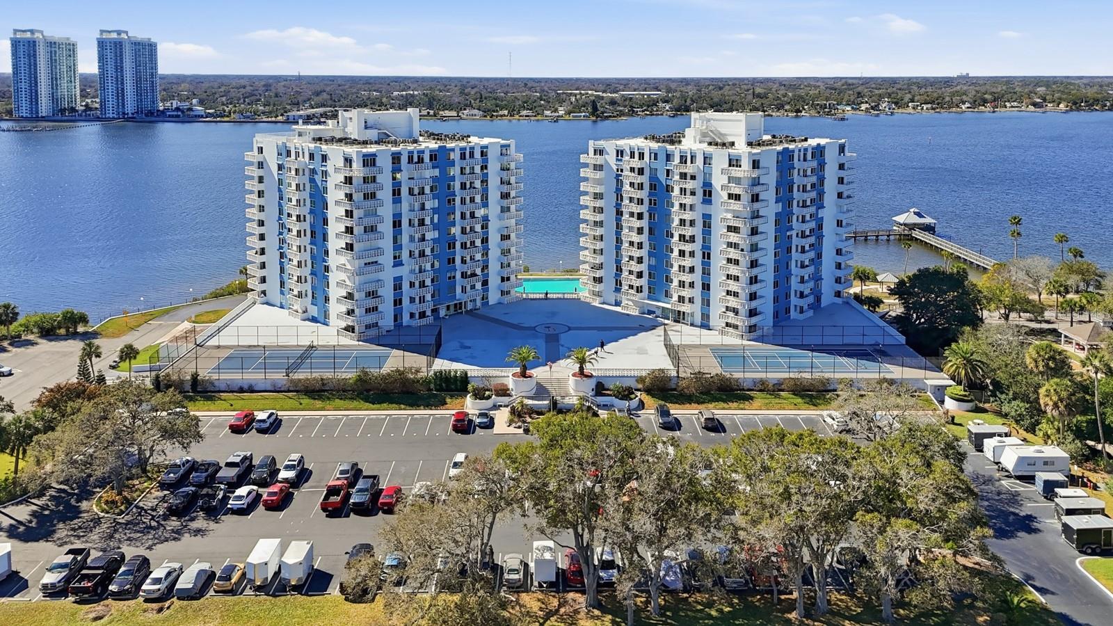 BAYSHORE BATH & TENNIS CLUB CONDO - Residential