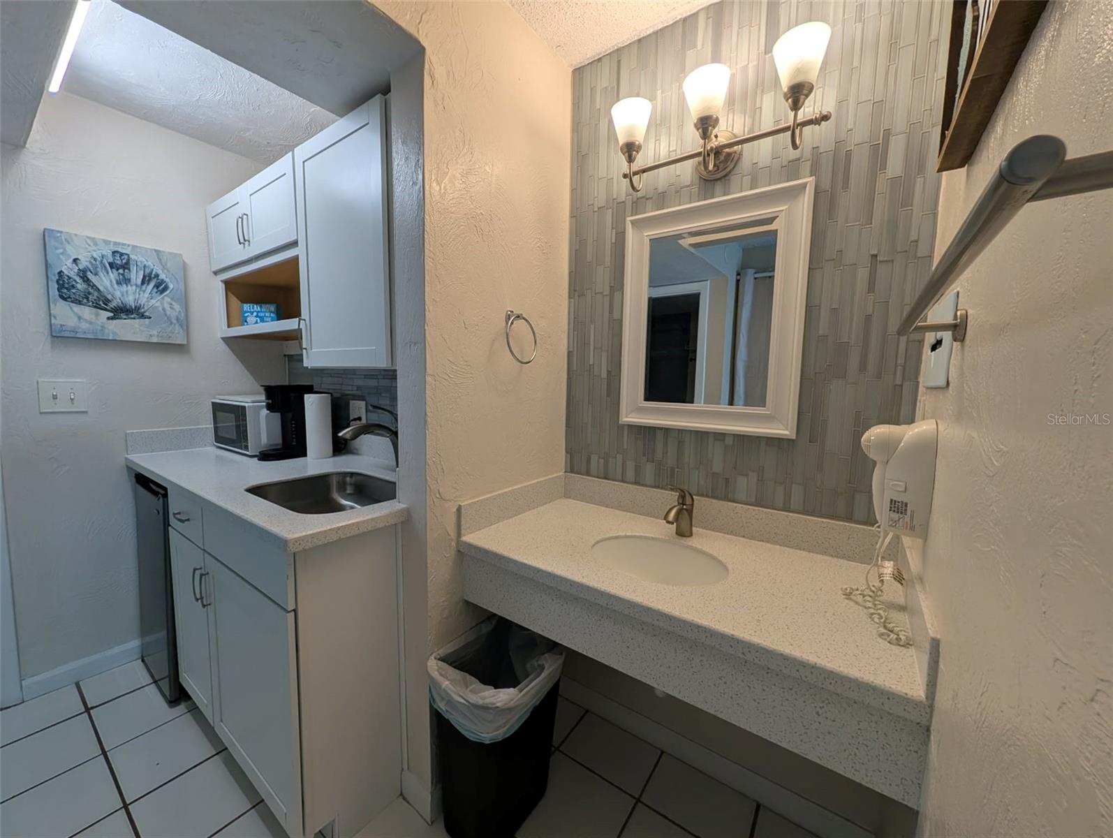 FOUNTAIN BEACH RESORT CONDO - Residential