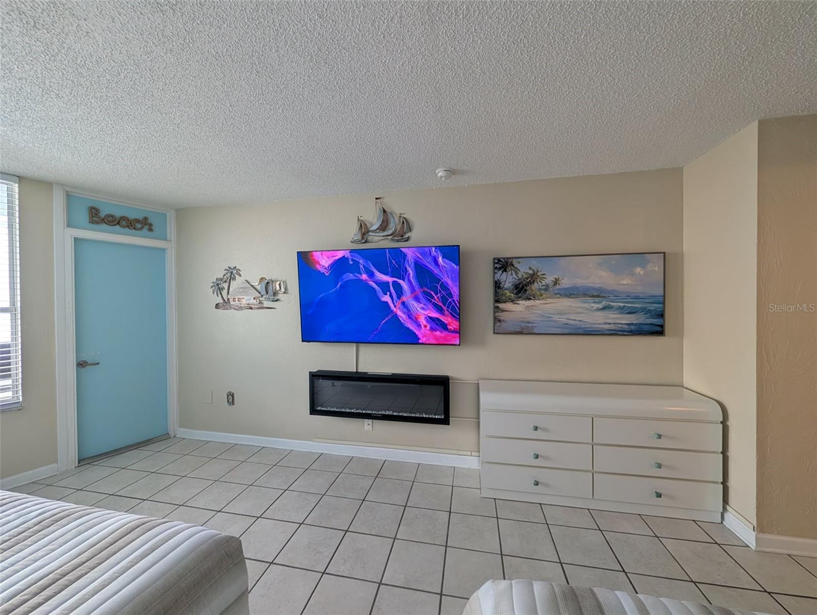 FOUNTAIN BEACH RESORT CONDO - Residential