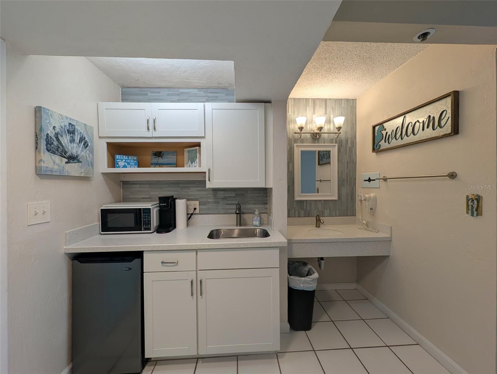 FOUNTAIN BEACH RESORT CONDO - Residential