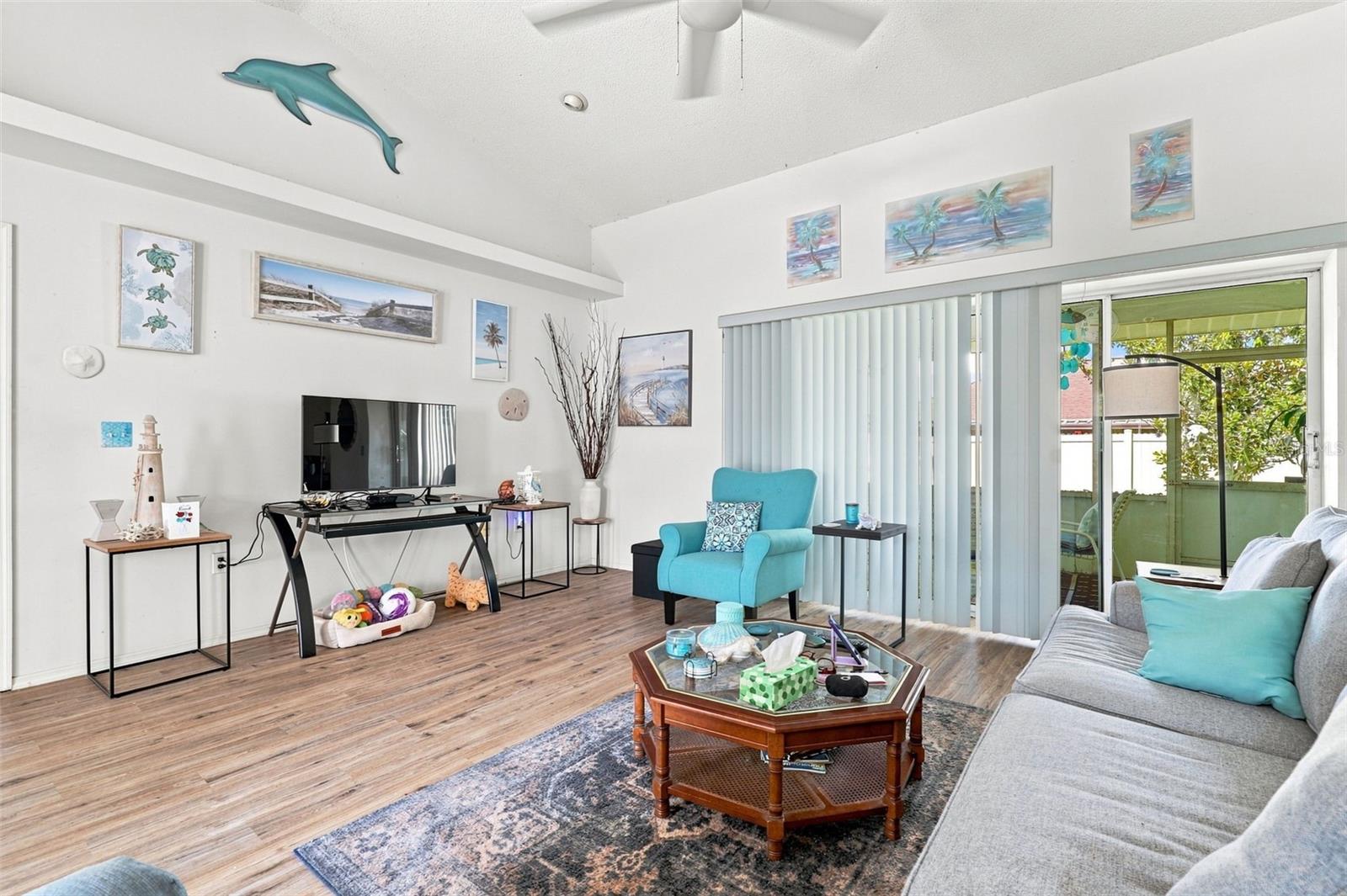 7833 38TH COURT E, SARASOTA, FL, 34243 3 7833 38TH COURT E