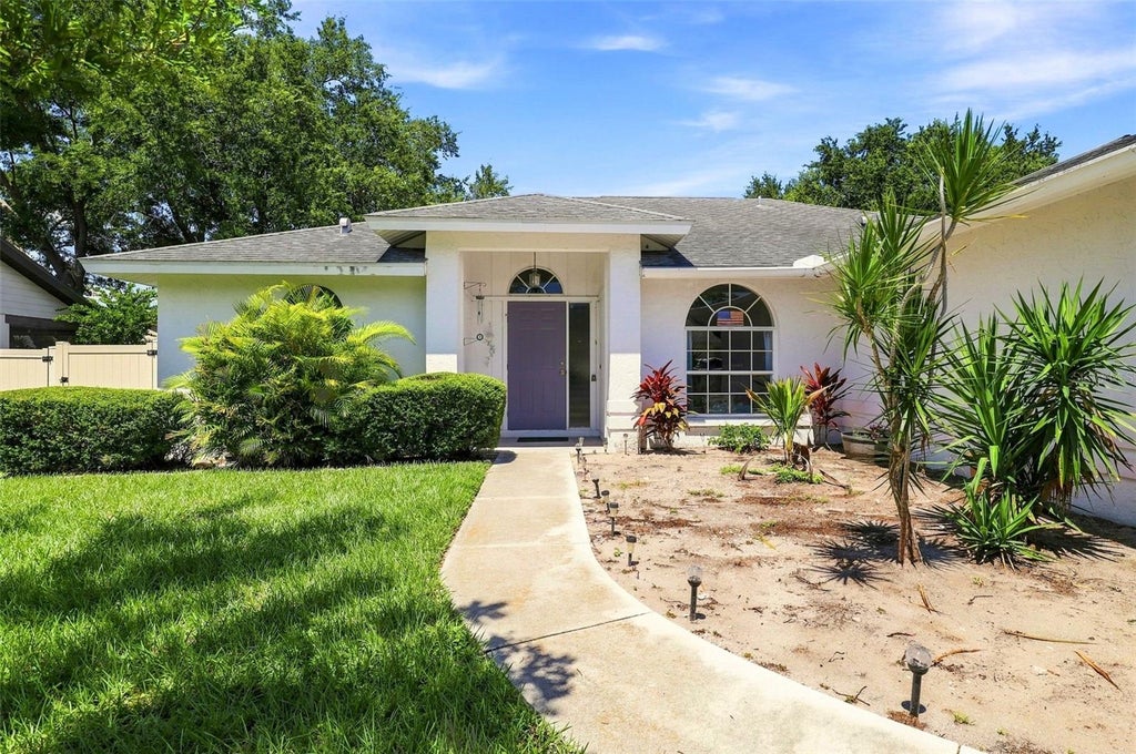Photo of 7833 38th Court E, Sarasota, FL 34243 (MLS # O6440255)