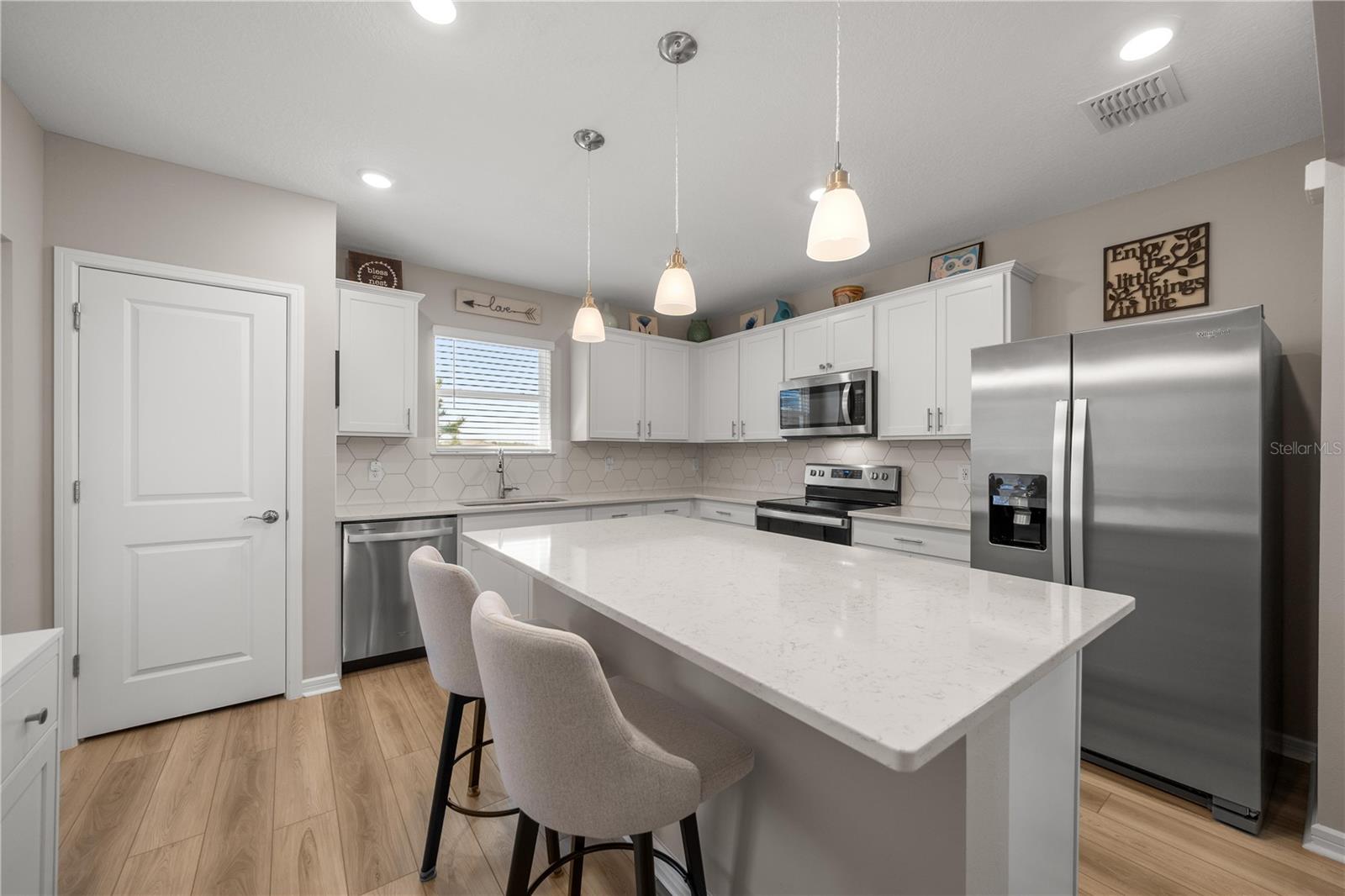 STONE CRK BY DEL WEBB SUNDANCE - Residential