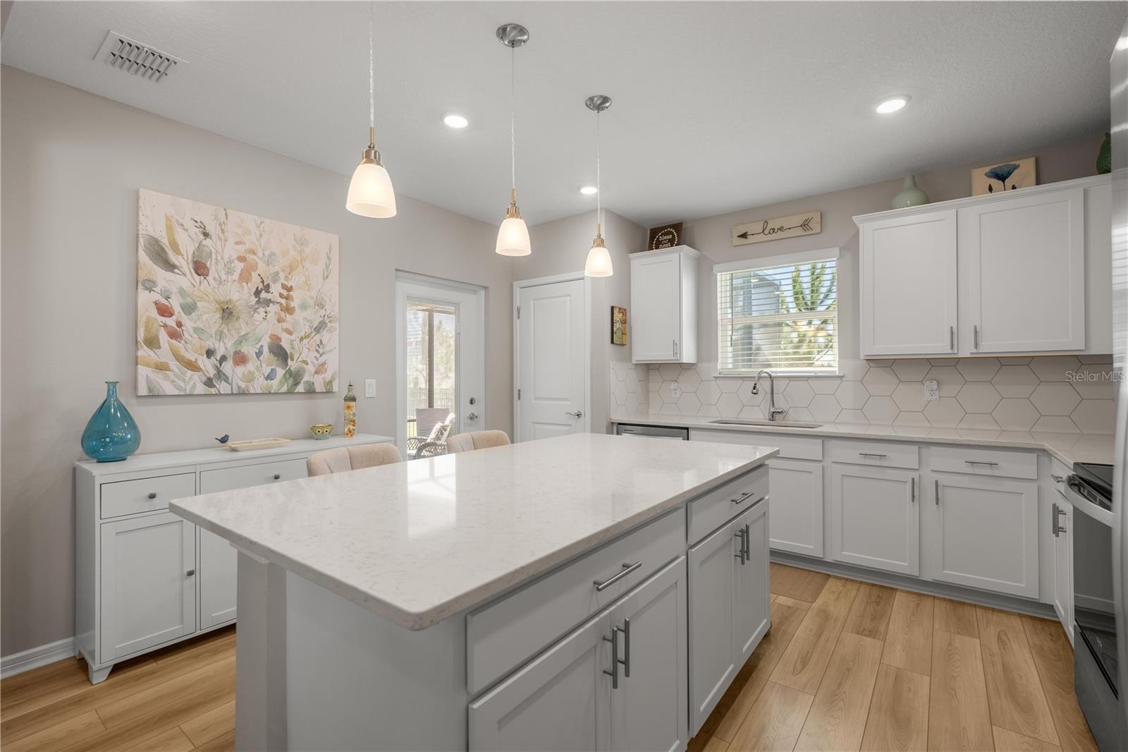 STONE CRK BY DEL WEBB SUNDANCE - Residential