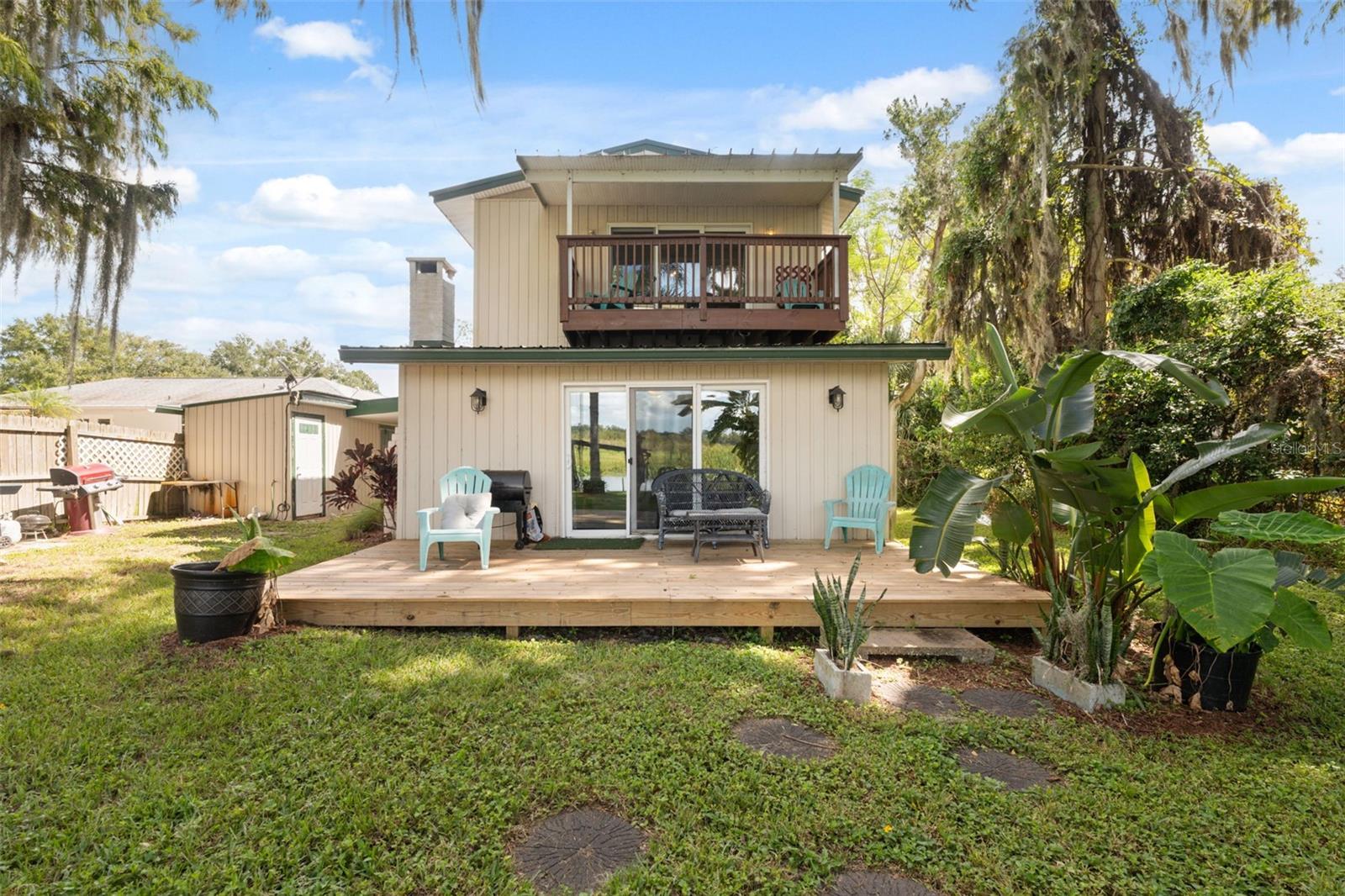 RIVER BEND UNIT 06 - Residential