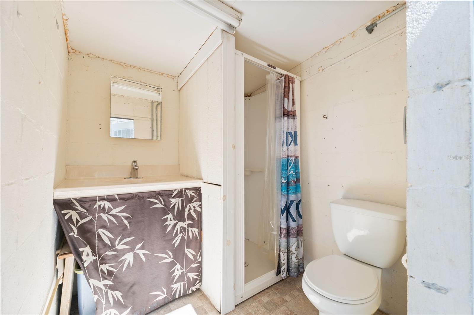 RIVER BEND UNIT 06 - Residential