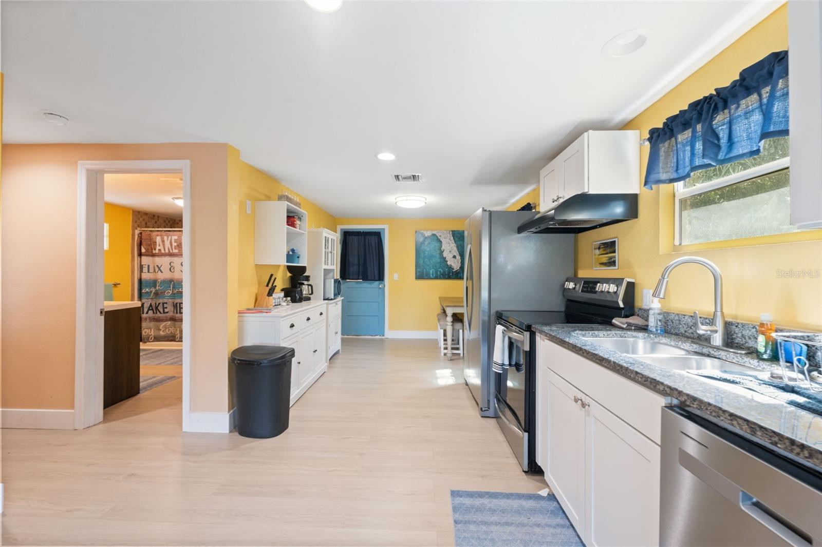 RIVER BEND UNIT 06 - Residential