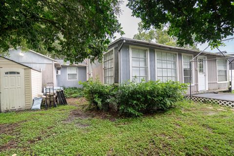 A home in TAMPA