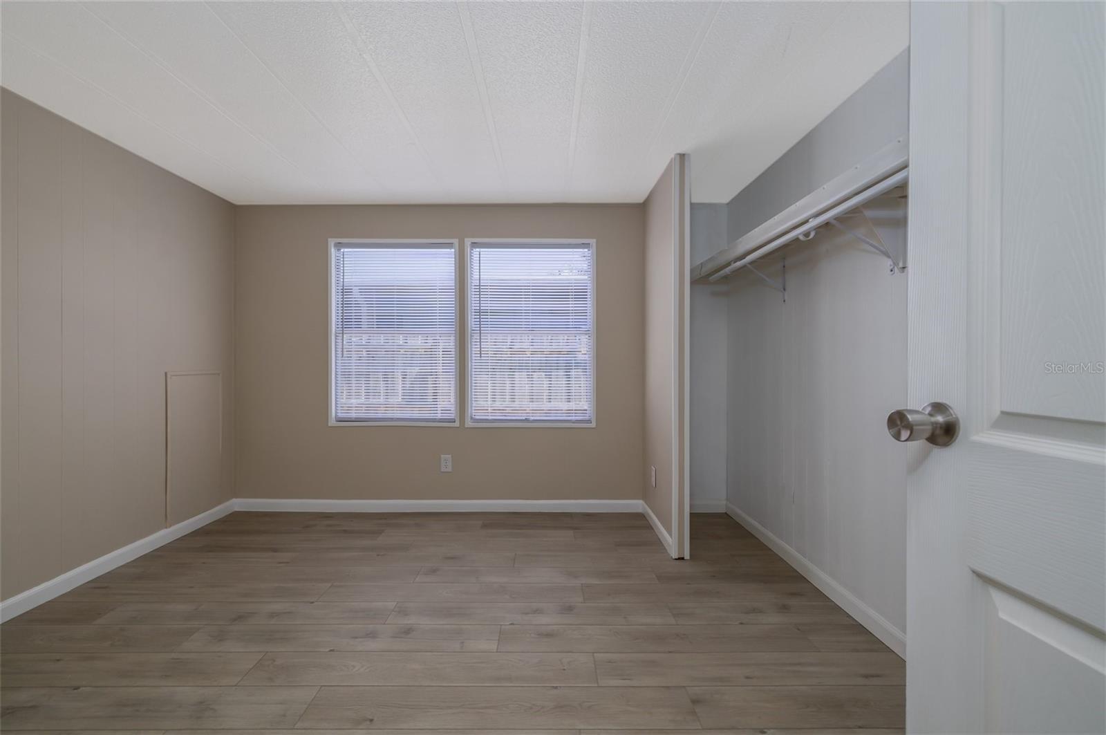 BAREFOOT PARK - Residential