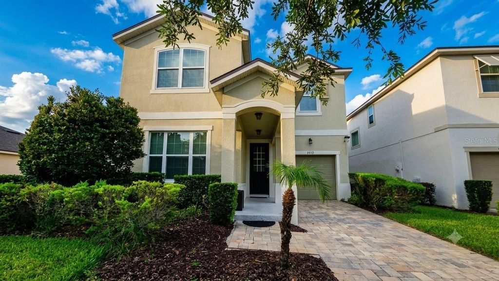 Photo of 9015 Pelican Cove Trace, Kissimmee, FL 34747 (MLS # O6417089)