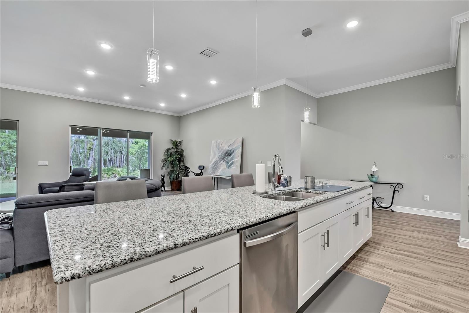 WOODLAND WATERS PH 6 - Residential