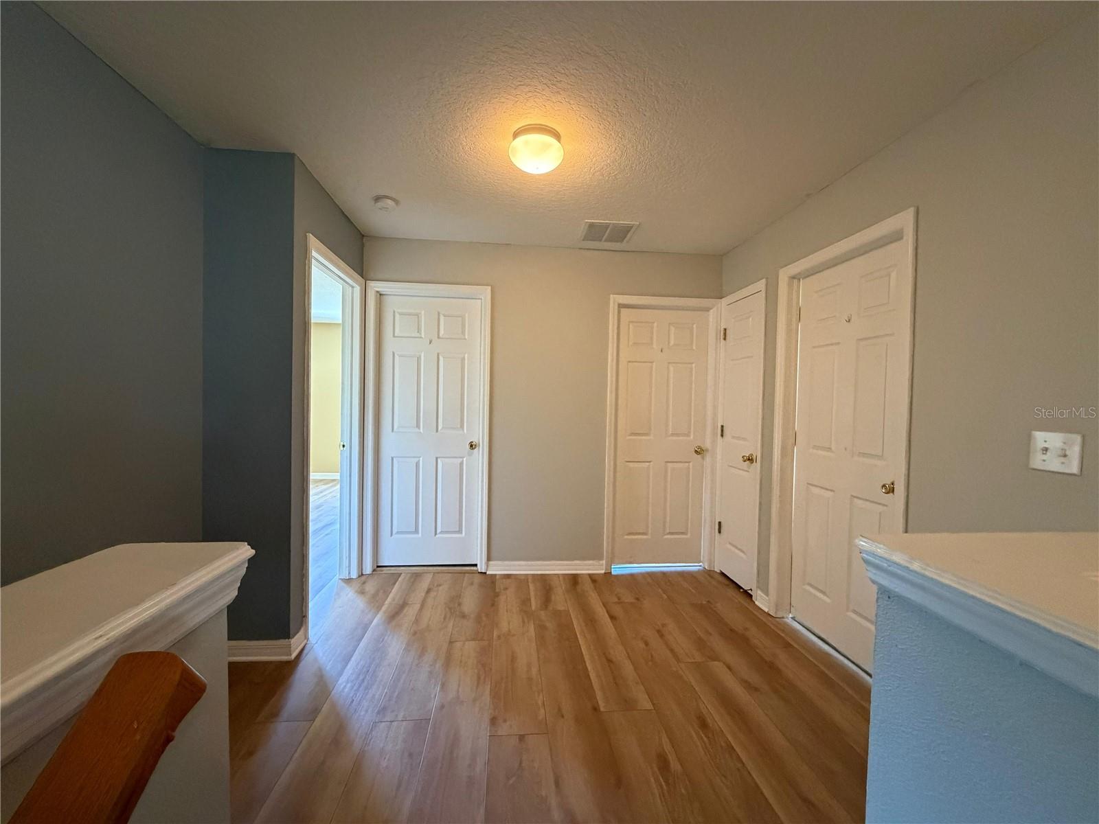 CREEK VIEW - Residential Lease