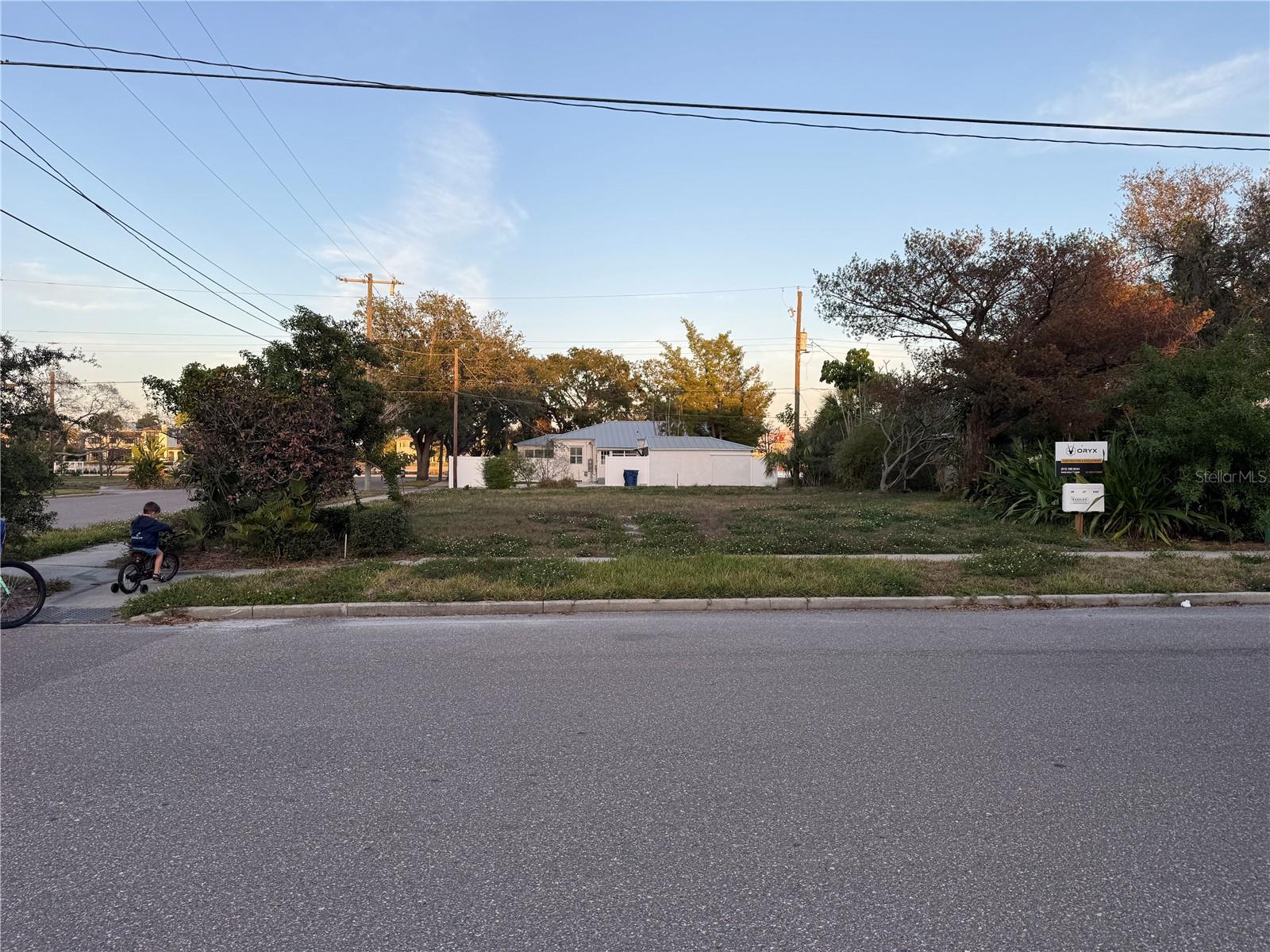 DAVIS ISLANDS PB10 PG52 TO 57 - Land