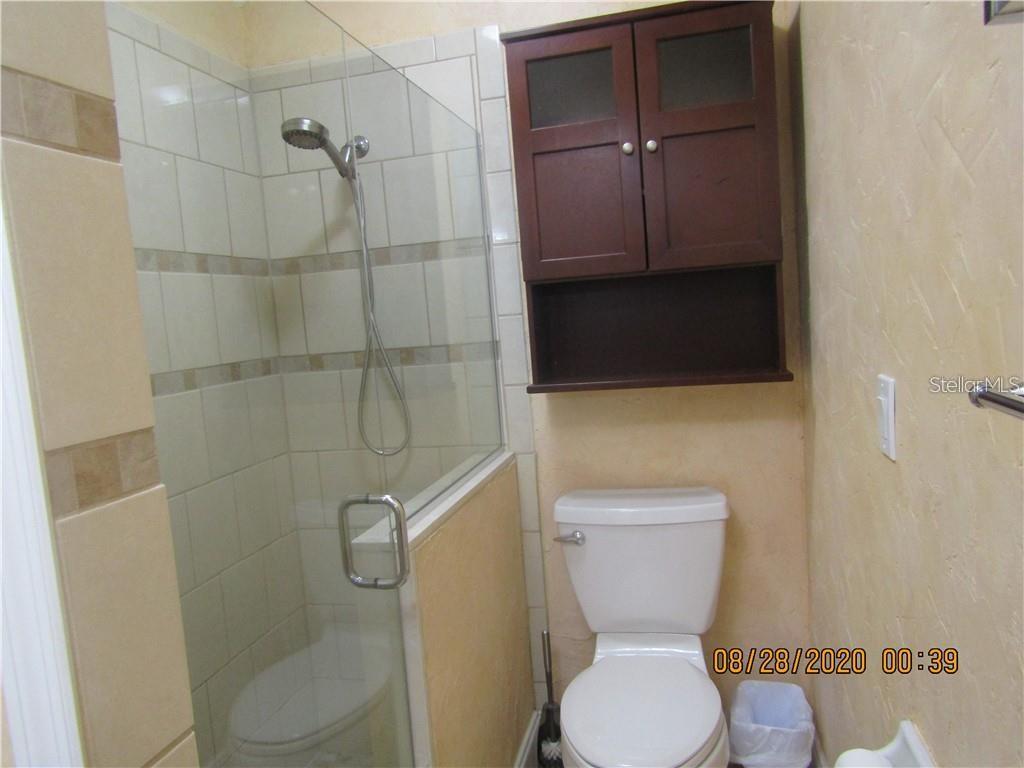 BRIARFIELD - Residential Lease