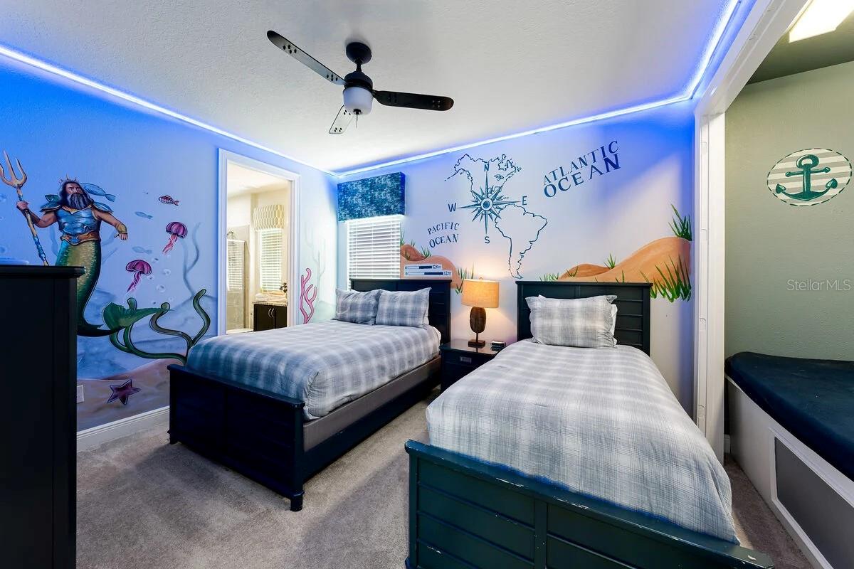 REUNION WEST VLGS NORTH - Residential