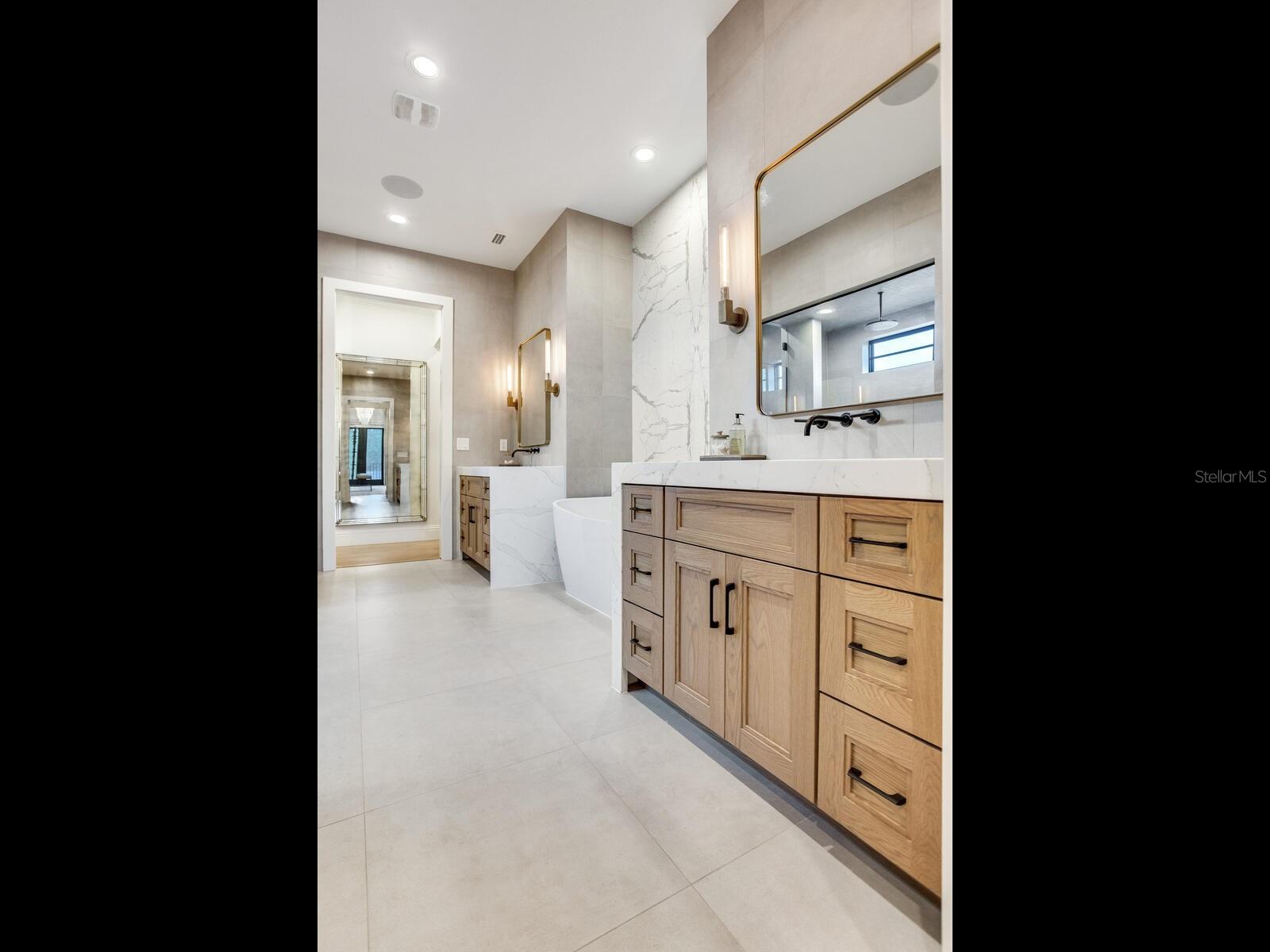 CLAIR MEL SUB UNIT - Residential