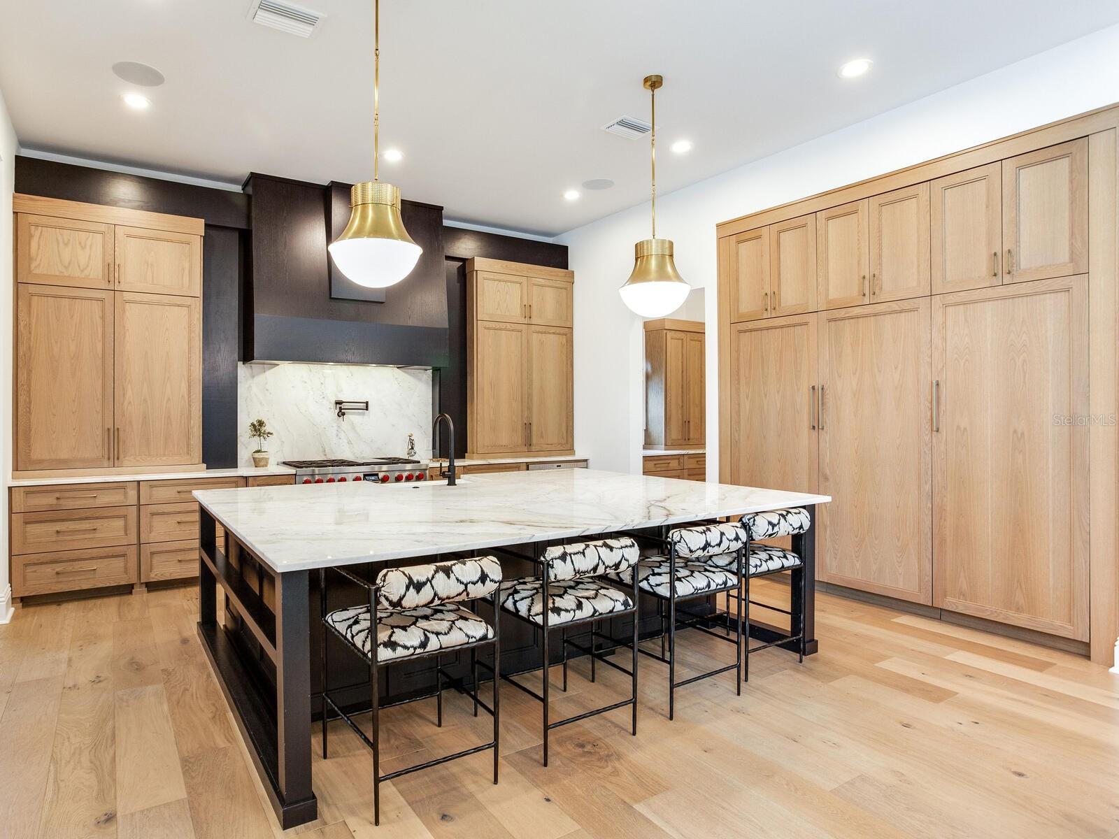 CLAIR MEL SUB UNIT - Residential