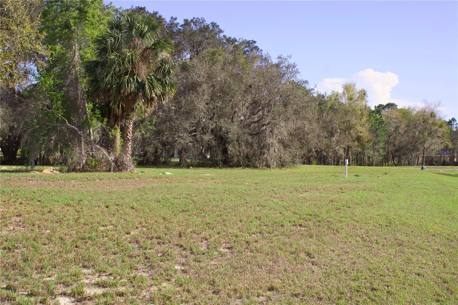 BEAUCLAIR RANCH CLUB SUB - Land