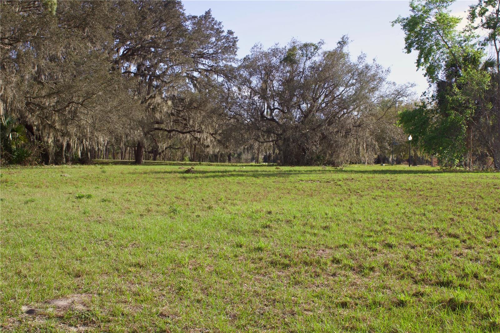 BEAUCLAIR RANCH CLUB SUB - Land