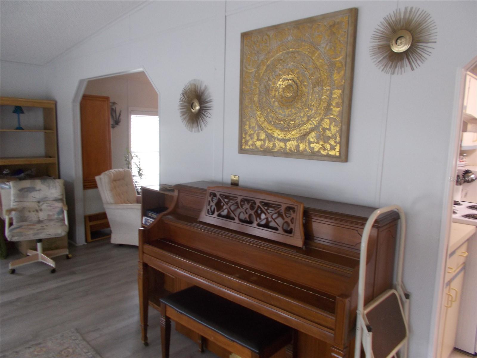 HOLIDAY PARK - Residential