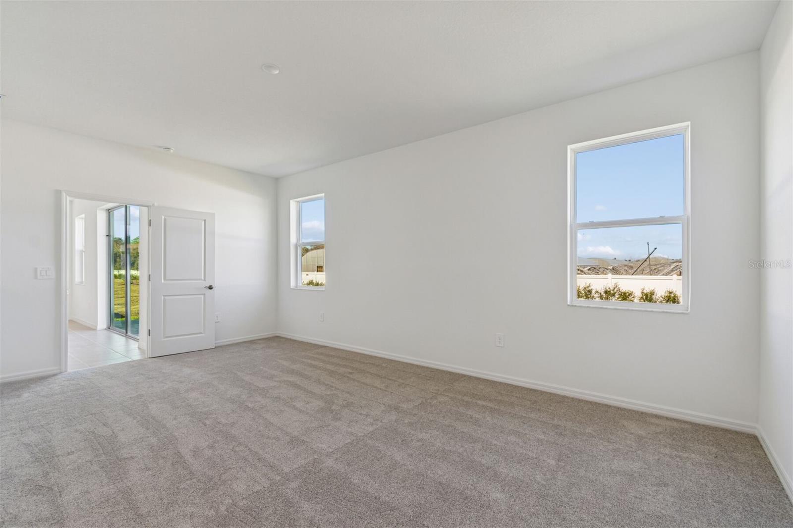 SOUTHPOINTE - Residential