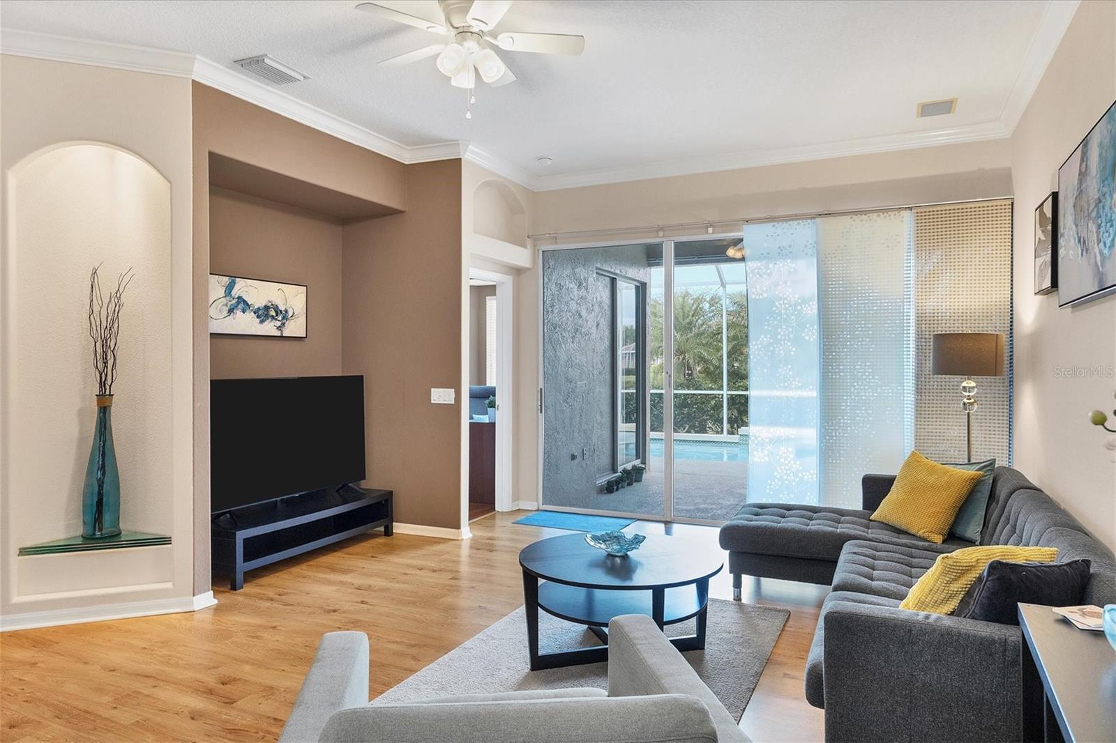 STONEYBROOK GOLF & COUNTRY CLUB - Residential