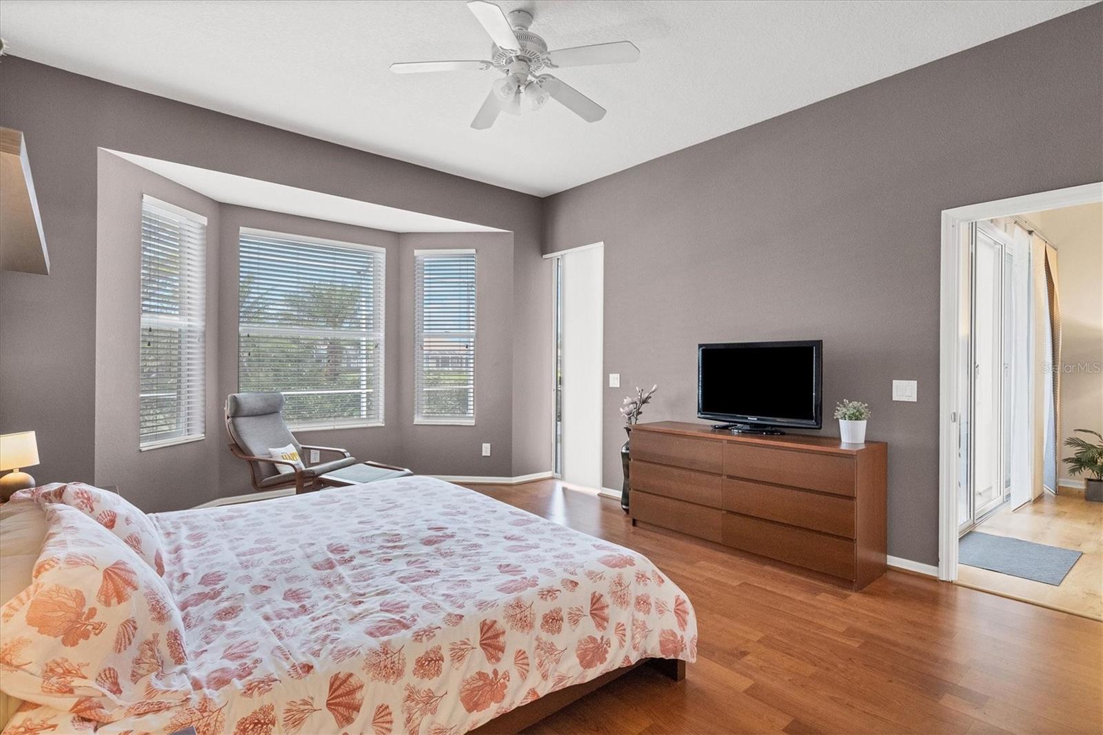 STONEYBROOK GOLF & COUNTRY CLUB - Residential