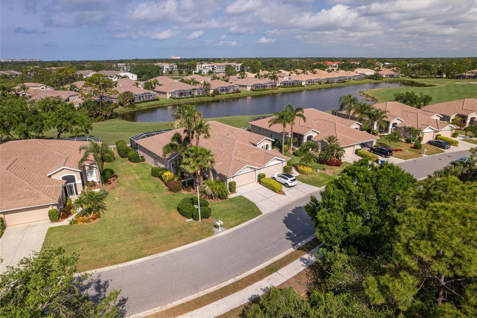 STONEYBROOK GOLF & COUNTRY CLUB - Residential