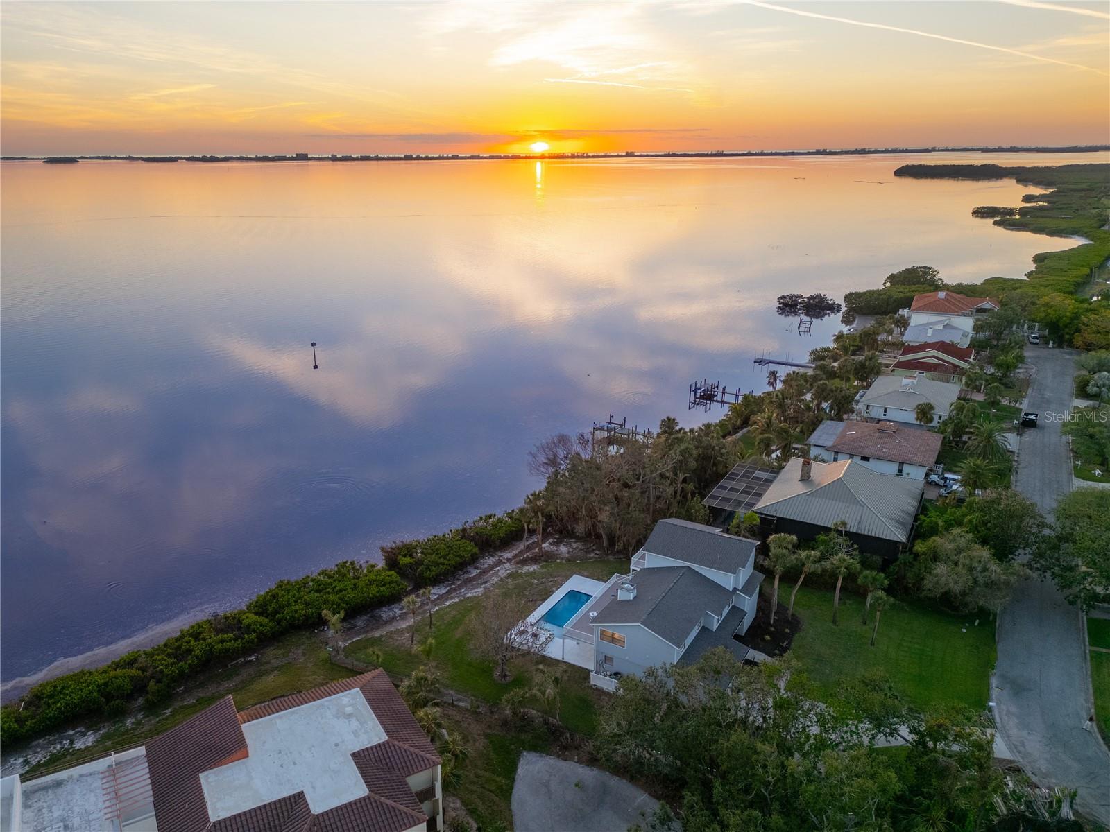 3804 BAYSIDE DRIVE