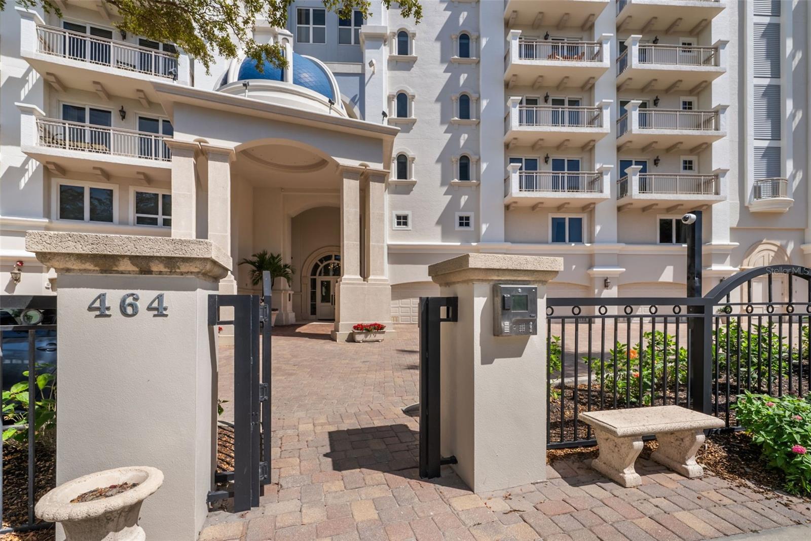 LA BELLASARA - Residential