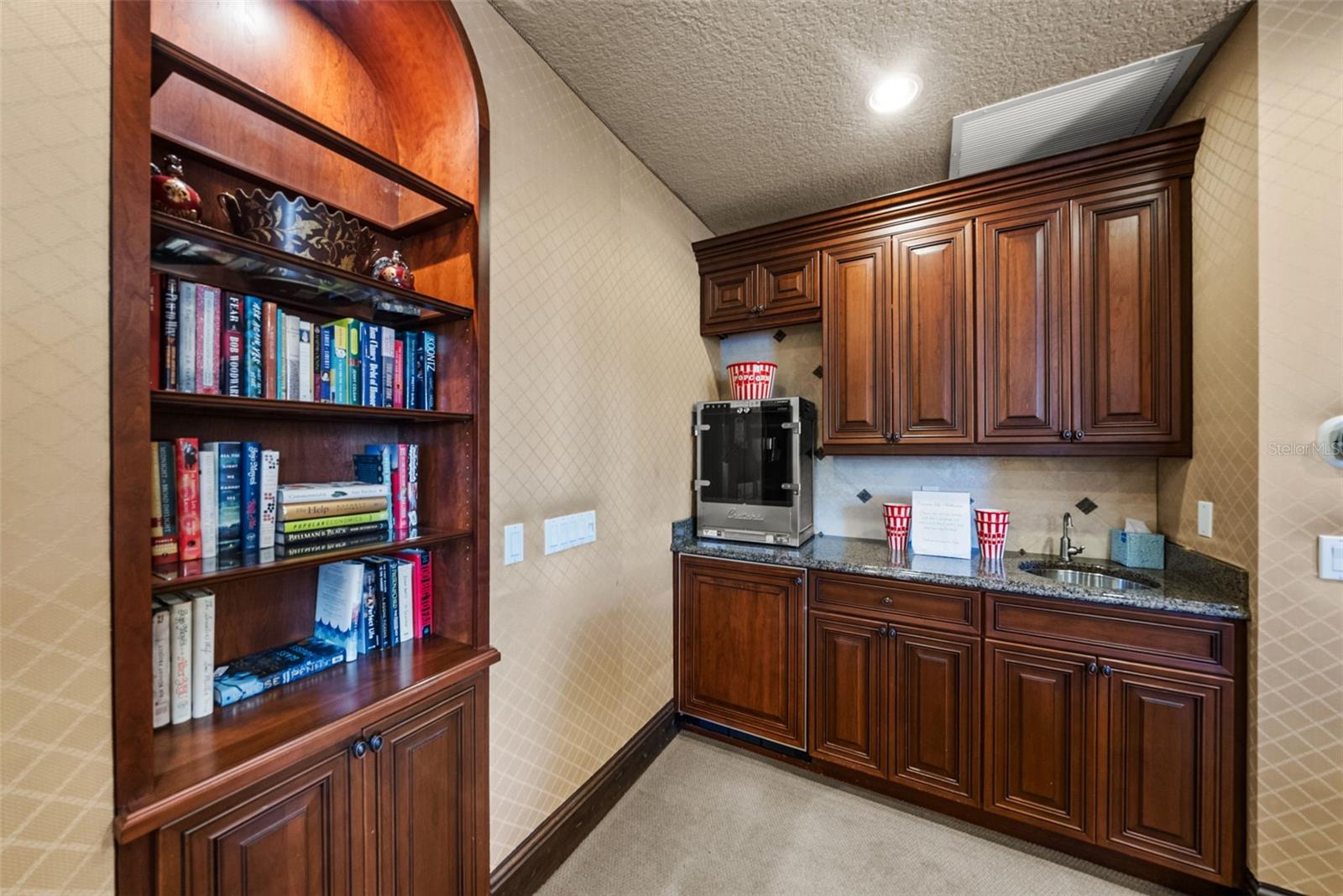 LA BELLASARA - Residential