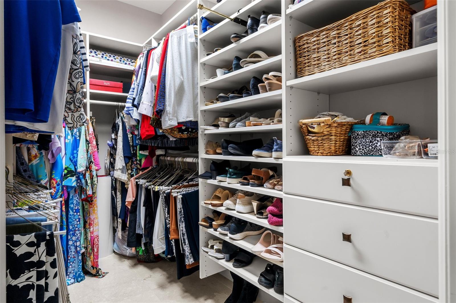 LA BELLASARA - Residential