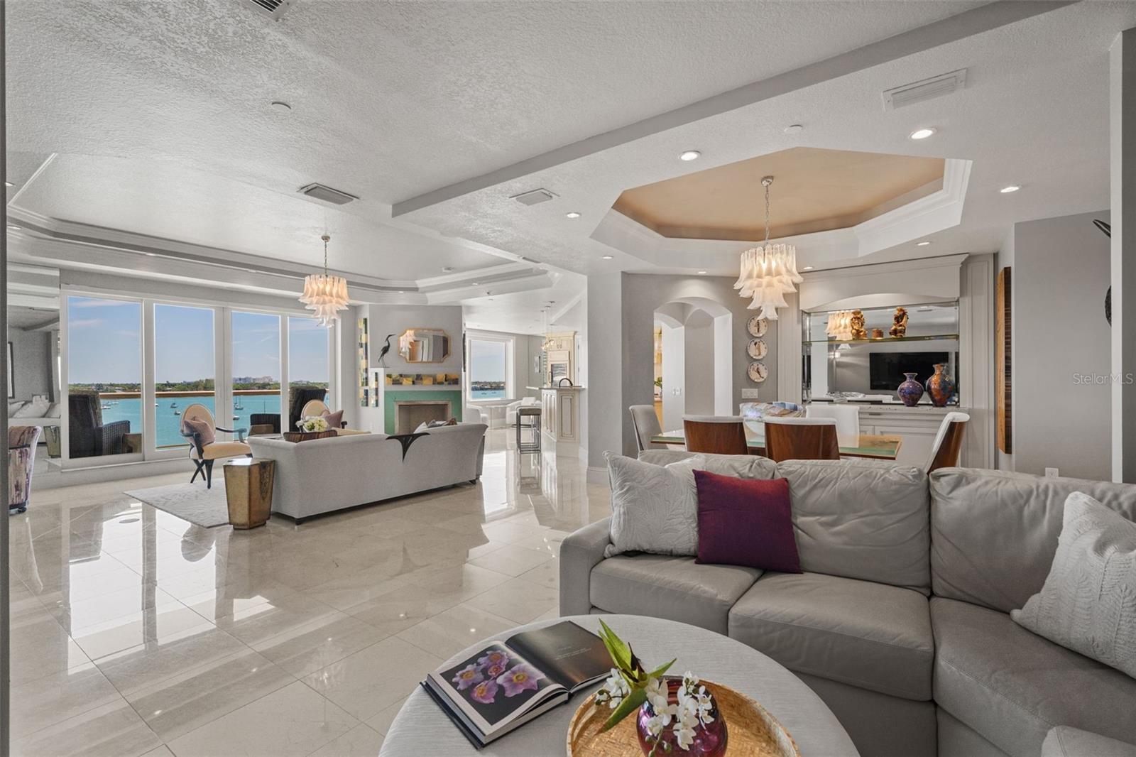 LA BELLASARA - Residential