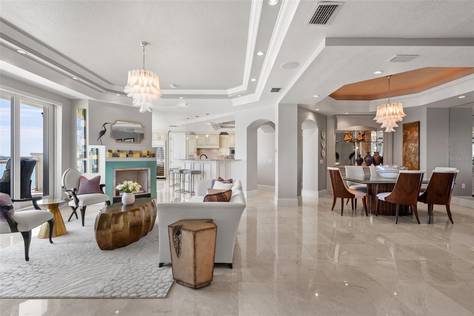 LA BELLASARA - Residential