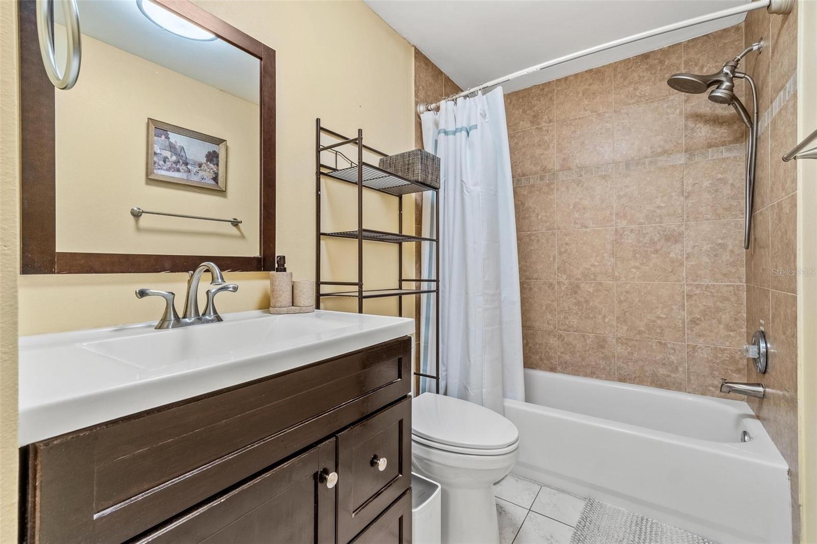 CORDOVA LAKES PH II - Residential