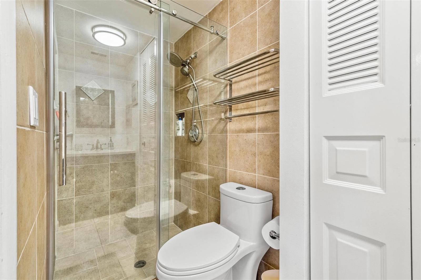 CORDOVA LAKES PH II - Residential